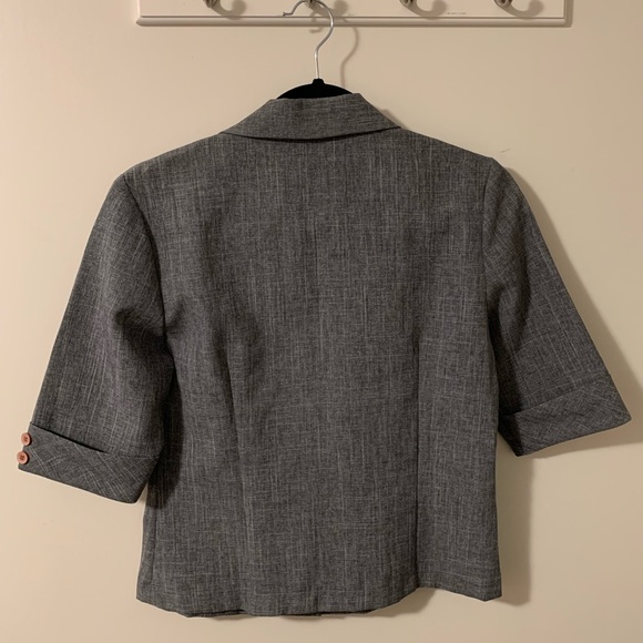 Short sleeve button down blouse - Picture 2 of 7